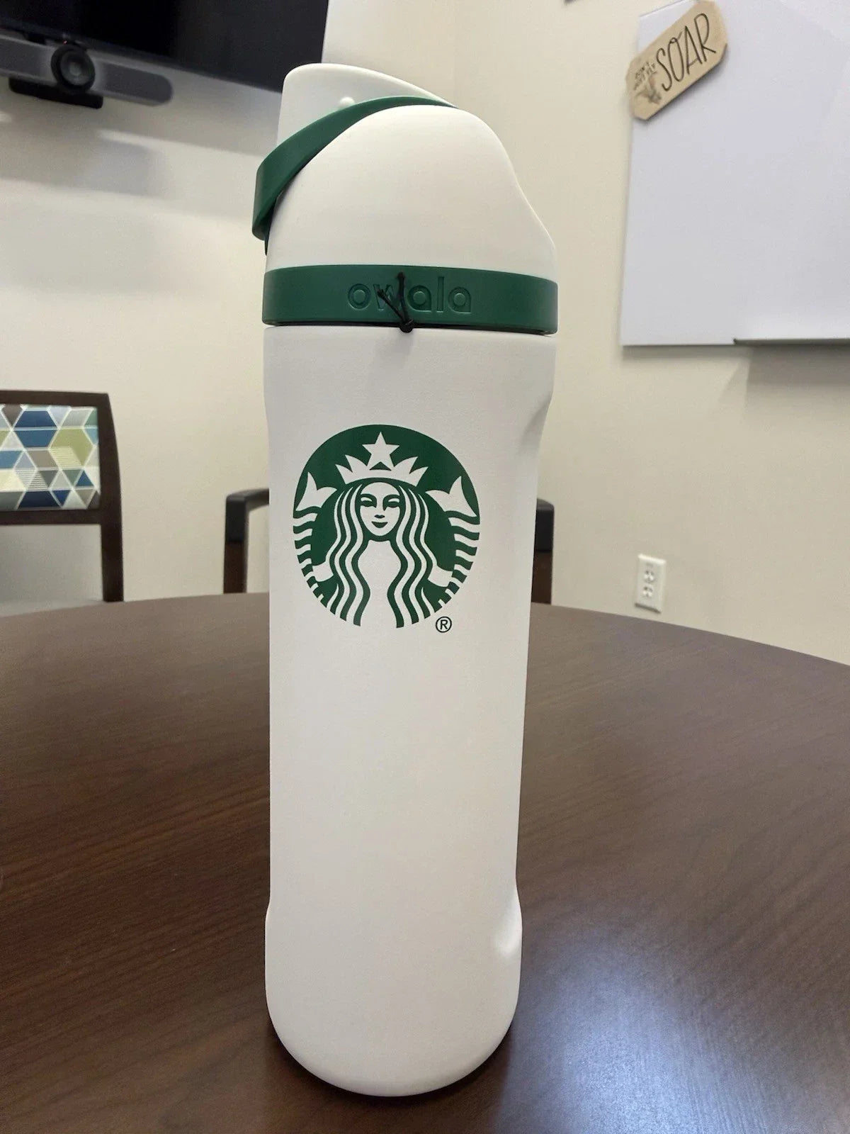 Starbucks x Owala FreeSip 2026 White Ready to Ship New Limited Edition 24oz Cute